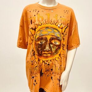 Urban Outfitters Orange Graphic Short Sleeve Tee